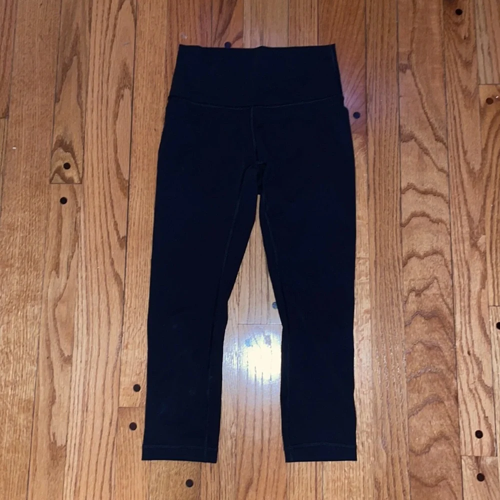 Lululemon Full-On Luxtreme Wunder Under Crop - Picture 5 of 15